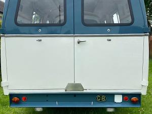 Installation photos of PM64B on a classic van Installation photos of PM64B on a classic van